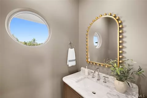 Bath - 1026 Merry Hill Rd, Paso Robles, CA 93446 photo 4 of 4