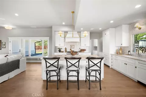 Kitchen - 1026 Merry Hill Rd, Paso Robles, CA 93446 photo 2 of 6