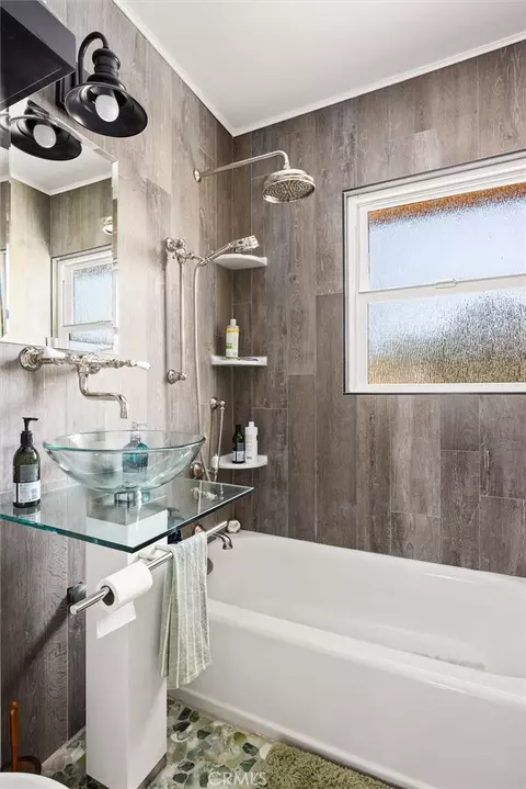 Bath - 471 Mitchell, Los Osos, CA 93402 photo 1 of 2