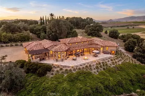 2350 Camino Edna, San Luis Obispo, CA 93401