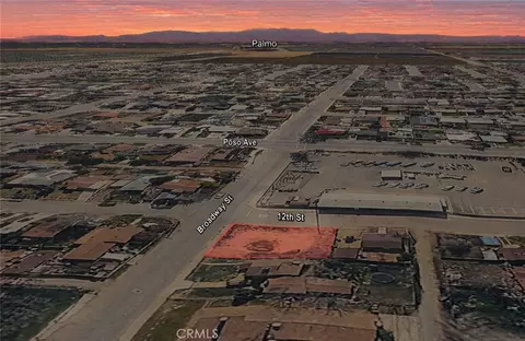 1245 Broadway St, Wasco, CA 93280 photo 2