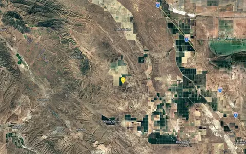 0 Vic Devils Den Rd, Lost Hills, CA 93249 photo 13