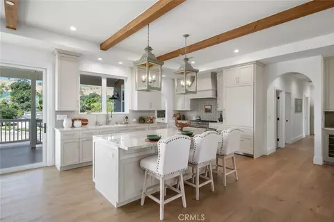 Kitchen - 1006 Merry Hill Rd, Paso Robles, CA 93446 photo 3 of 6