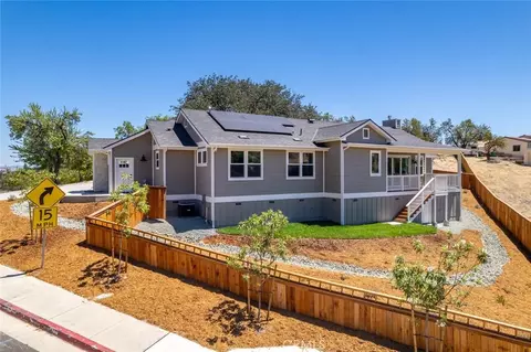 Exterior - 1006 Merry Hill Rd, Paso Robles, CA 93446 photo 15 of 15