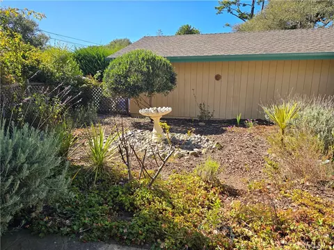 2300 Pineridge Dr, Cambria, CA 93428 photo 32