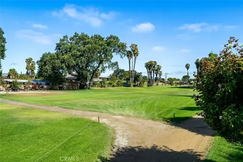 Exterior - 126 Flag Way #B, Paso Robles, CA 93446 photo 7 of 10