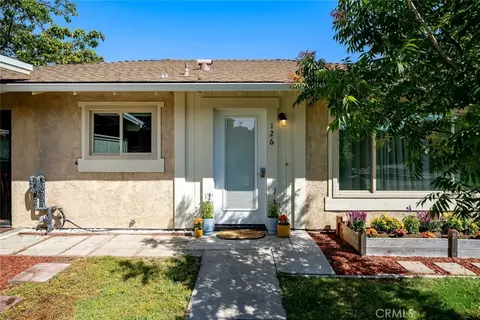 Exterior - 126 Flag Way #B, Paso Robles, CA 93446 photo 3 of 10
