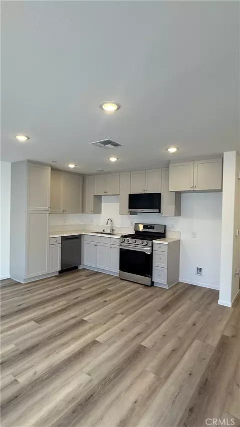 Kitchen - 484 Live Oak Rd, Lompoc, CA 93436 photo 1 of 2