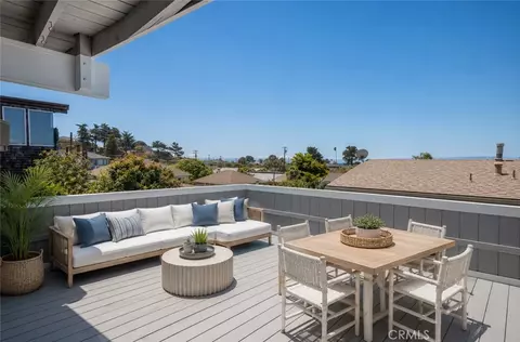 Exterior - 1124 S Ocean Ave, Cayucos, CA 93430 photo 1 of 4