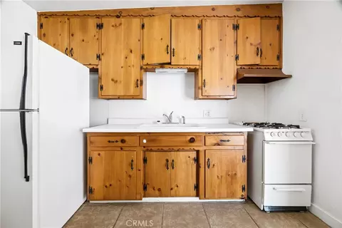 Kitchen - 3437 Shearer Ave, Cayucos, CA 93430 photo 3 of 4