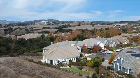 View/Area - 504 Myrtle Ct, Solvang, CA 93463 photo 4 of 7