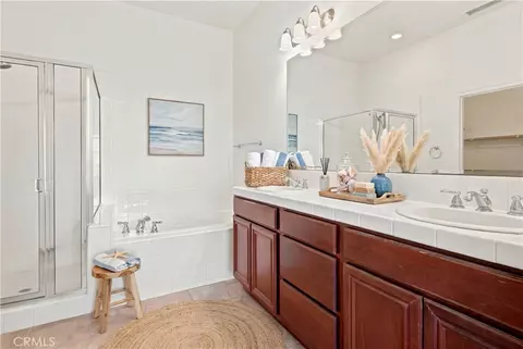 Bath - 504 Myrtle Ct, Solvang, CA 93463 photo 2 of 3