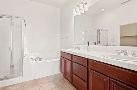 Bath - 504 Myrtle Ct, Solvang, CA 93463 photo 3 of 3