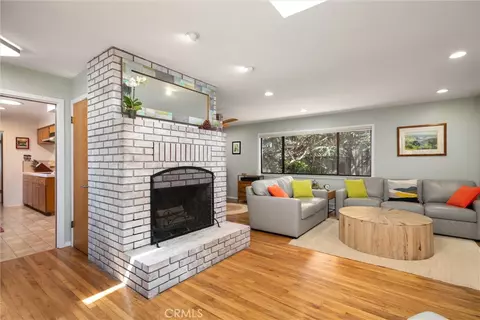 Living - 182 Luzon St, Morro Bay, CA 93442 photo 1 of 4