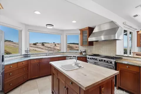 380 Huntington Rd, Cambria, CA 93428 photo 18