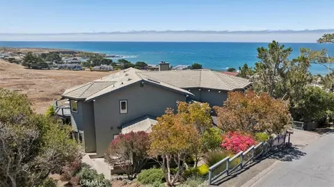 380 Huntington Rd, Cambria, CA 93428 photo 5