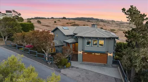 380 Huntington Rd, Cambria, CA 93428 photo 3