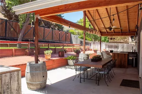 Exterior - 1485 Godell St, Templeton, CA 93465 photo 5 of 10