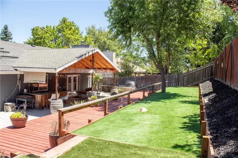 Exterior - 1485 Godell St, Templeton, CA 93465 photo 3 of 10