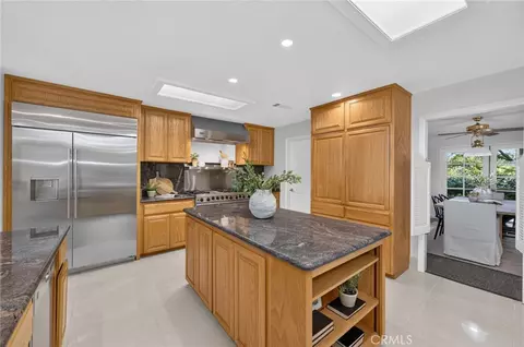Kitchen - 5648 E Dinuba, Fowler, CA 93625 photo 5 of 5