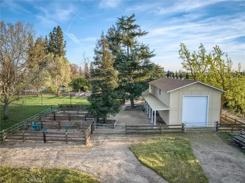 Exterior - 5648 E Dinuba, Fowler, CA 93625 photo 15 of 17