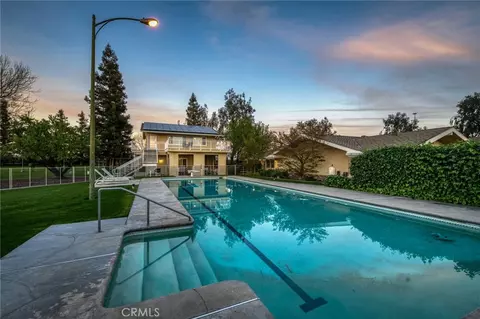 Exterior - 5648 E Dinuba, Fowler, CA 93625 photo 7 of 17