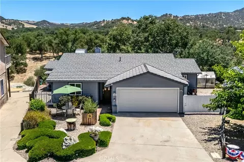 Exterior - 1958 Green Brook Ln, Paso Robles, CA 93446 photo 11 of 18