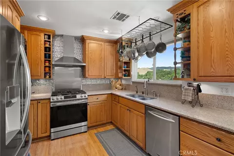 1958 Green Brook Ln, Paso Robles, CA 93446 photo 2