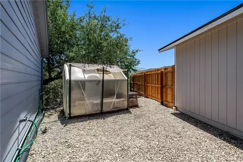 Exterior - 1958 Green Brook Ln, Paso Robles, CA 93446 photo 9 of 18