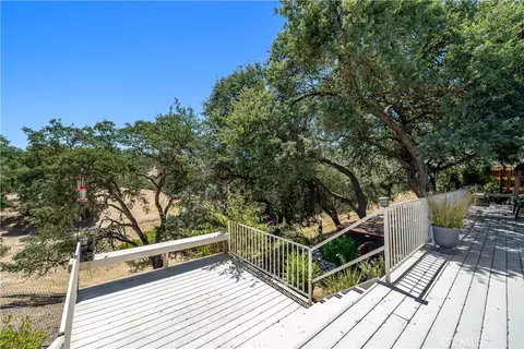 Exterior - 1958 Green Brook Ln, Paso Robles, CA 93446 photo 16 of 18