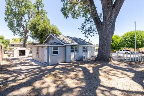 Exterior - 2925 Oak, Paso Robles, CA 93446 photo 1 of 4