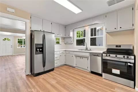 Kitchen - 2925 Oak, Paso Robles, CA 93446 photo 2 of 2