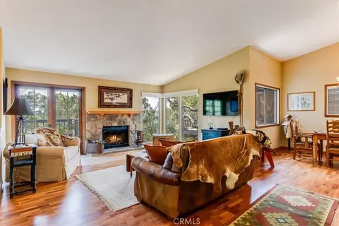Living - 930 Suffolk St, Cambria, CA 93428 photo 1 of 4