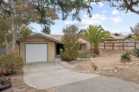 Exterior - 1545 6th St, Los Osos, CA 93402 photo 3 of 14