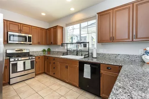 Kitchen - 9155 Sheerin Ct, Atascadero, CA 93422 photo 1 of 5