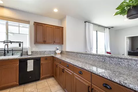 Kitchen - 9155 Sheerin Ct, Atascadero, CA 93422 photo 2 of 5