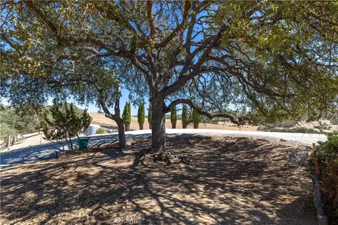 Exterior - 5750 Ground Squirrel Holw, Paso Robles, CA 93446 photo 5 of 7