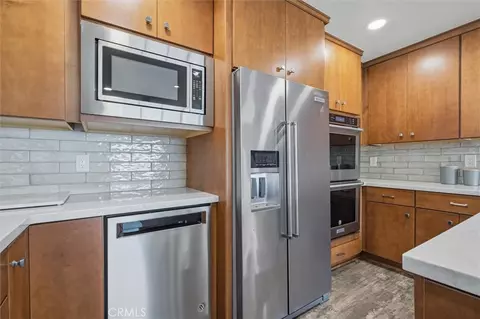 Kitchen - 998 Park Ave, Cayucos, CA 93430 photo 9 of 10