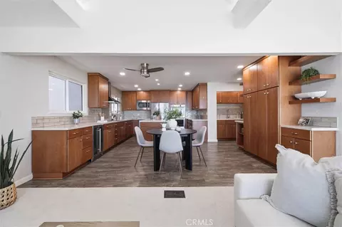 Kitchen - 998 Park Ave, Cayucos, CA 93430 photo 1 of 10