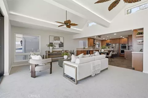 Living - 998 Park Ave, Cayucos, CA 93430 photo 5 of 9