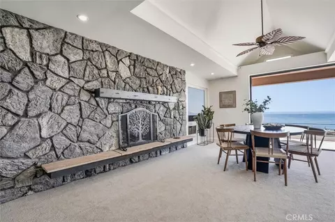 Dining - 998 Park Ave, Cayucos, CA 93430 photo 2 of 3