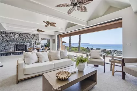 Living - 998 Park Ave, Cayucos, CA 93430 photo 1 of 9