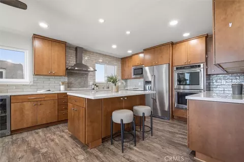 Kitchen - 998 Park Ave, Cayucos, CA 93430 photo 5 of 10