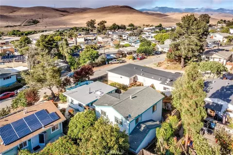 View/Area - 912 Pacific St, Morro Bay, CA 93442 photo 6 of 6