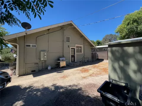 Exterior - 245 17th, Paso Robles, CA 93446 photo 5 of 7