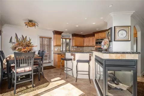 Dining - 2560 Koa Ave, Morro Bay, CA 93442 photo 1 of 2