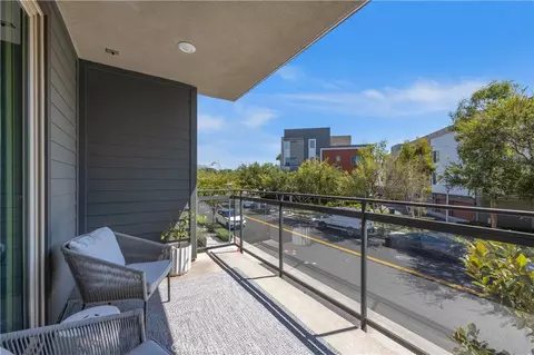 Exterior - 227 Bowery, Irvine, CA 92612 photo 2 of 3