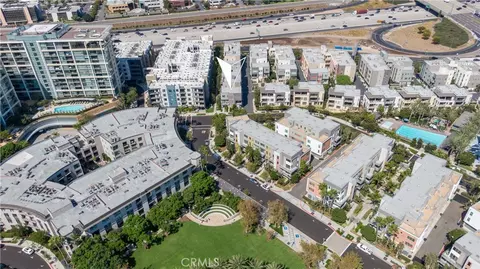 View/Area - 227 Bowery, Irvine, CA 92612 photo 3 of 9