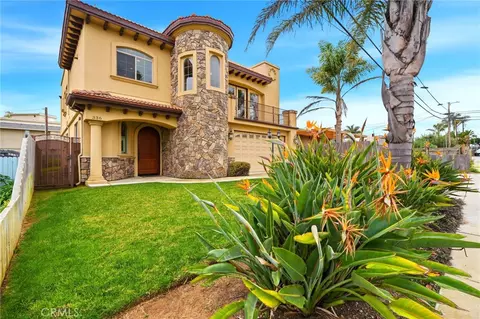 Exterior - 336 Brighton Ave, Grover Beach, CA 93433 photo 2 of 9