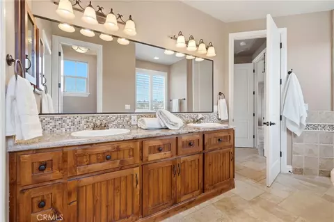 Bath - 336 Brighton Ave, Grover Beach, CA 93433 photo 5 of 6